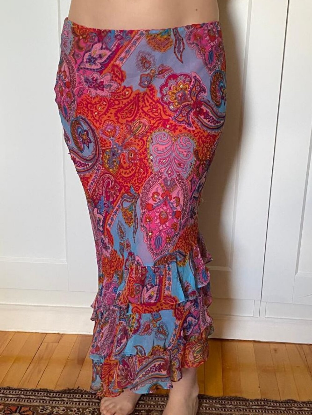 Vintage Silk Outer Paisley Ruffle Maxi Mermaid Asymmetric Skirt in Pink & Blue